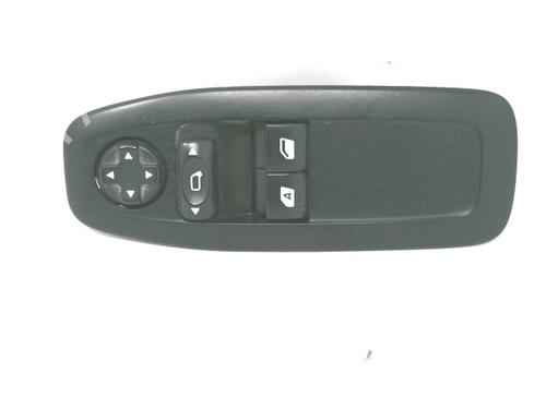 Used Left front window switch Left front window switch PEUGEOT 208 I (CA_, CC_) 1.4 HDi (68 hp) 33804640 33804640