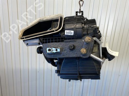 Used Heater matrix box PEUGEOT 308 II (LB_, LP_, LW_, LH_, L3_) 1.2 THP 110 (110 hp) 29485540