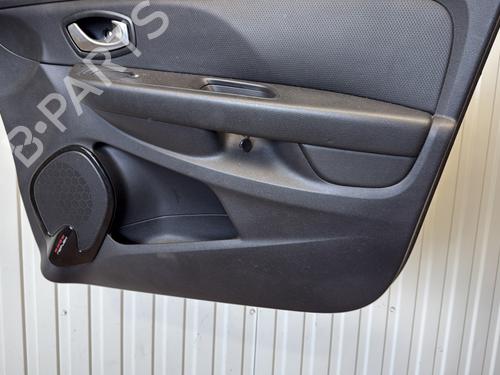 Used Front right panel Front right panel RENAULT CLIO IV (BH_) 1.5 dCi 90 (90 hp) 25738711 25738711