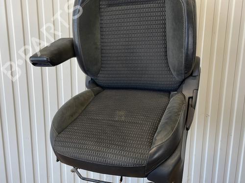 Left front seat CITROËN C3 Picasso (SH_) 1.4 VTi 95 (SH8FSC, SH8FP0, SH8FP6) | BP26930964C15  - Image 7