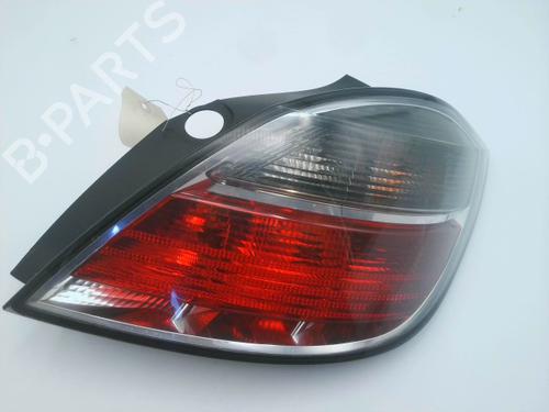 Used Right taillight OPEL ASTRA H (A04) 1.7 CDTI (L48) (110 hp) 29748671