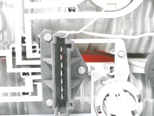 left-taillight-mercedes-benz-s-class-w220-v220-1998-1999-2000-2001-2002-2003-2004-2005-34163915 main image