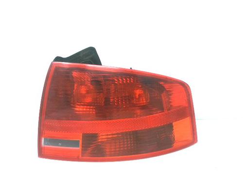 Højre baglygte AUDI A4 B7 (8EC) 2.0 TDI 16V (140 hp) 24239089