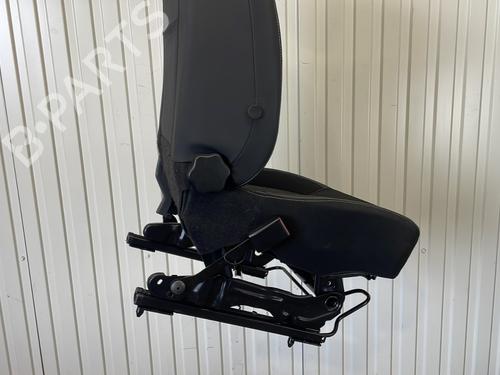 Left front seat RENAULT CLIO IV Grandtour (KH_) 1.5 dCi 90 (KHN3, KHN4) | BP29287951C15 