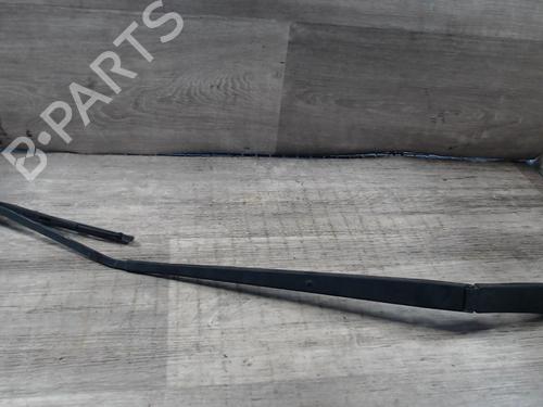 Used Front windshield wiper arm NISSAN MICRA IV (K13K, K13KK) 1.2 (80 hp) 20911619