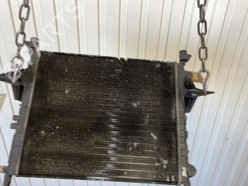 Used Water radiator Water radiator 25588876 25588876