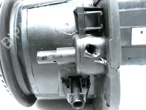 Used Fuel flap Fuel flap RENAULT KADJAR (HA_, HL_) 1.5 BLUE dCi 115 (HLA6) (116 hp) 32701303 32701303