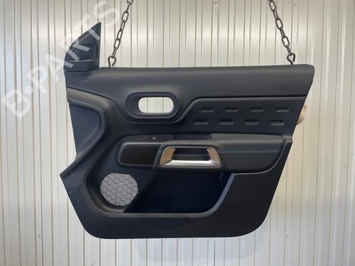Used Front right panel Front right panel 37729378 37729378