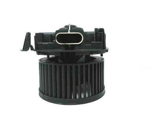 Moteur de chauffage RENAULT TWINGO II (CN0_) 1.2 16V (CN04, CN0B) (75 hp) 29465242