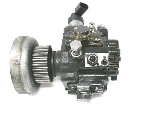 Used Injection pump Injection pump AUDI A6 C6 Avant (4F5) 2.7 TDI (180 hp) 33889563 33889563