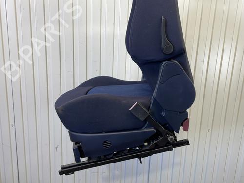 Right front seat PEUGEOT 1007 (KM_) 1.4 HDi | BP32746948C16 - Image 5