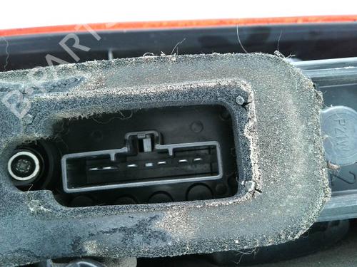 right-taillight-ford-c-max-dm2-2007-2008-2009-2010-27186170 main image