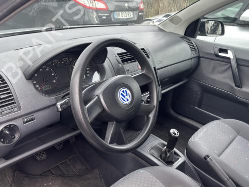 Right mirror VW POLO IV (9N_, 9A_) 1.2 12V | BP31833483C27