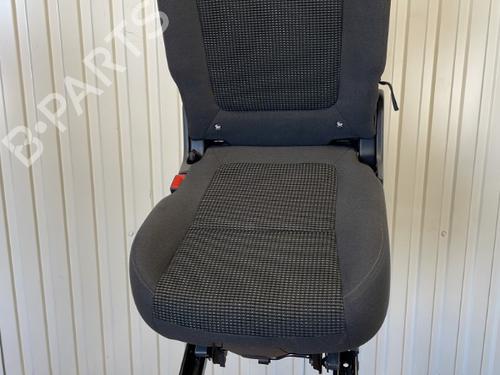 Rear seat PEUGEOT 5008 (0U_, 0E_) 1.6 HDi | BP20915897C17 