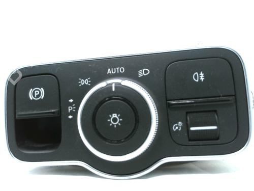 Switch MERCEDES-BENZ A-CLASS Saloon (V177) | BP33432555I30 - Image 4
