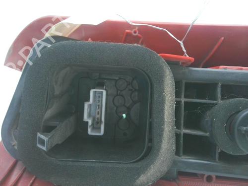 left-taillight-peugeot-206-sw-2ek-2002-27567172 main image