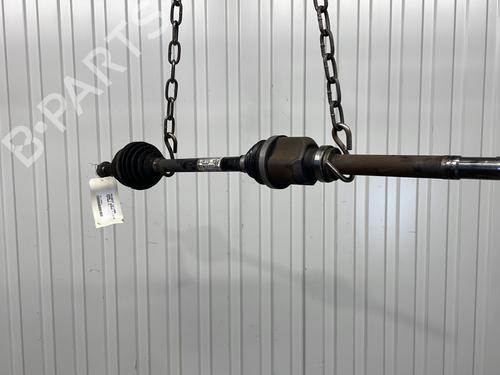 Right front driveshaft PEUGEOT 2008 I (CU_) 1.2 THP 110 / PureTech 110 | BP30396770M39