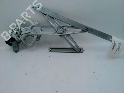 Used Front right window mechanism TOYOTA YARIS (_P13_) 1.5 Hybrid (NHP130_, NHP130) (101 hp) 29599948