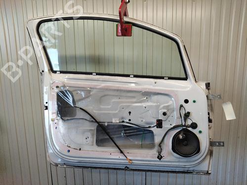 Dør venstre fortil Dør venstre fortil OPEL CORSA E (X15) 1.3 CDTI (08, 68) (75 hp) 39487404 39487404