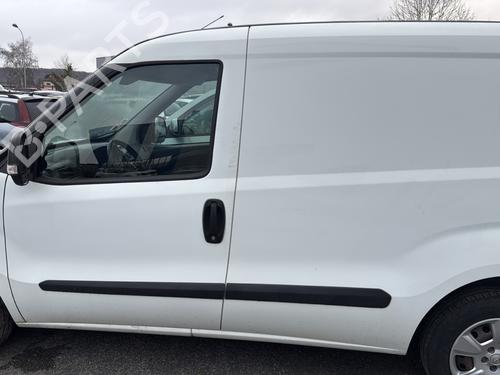 Front right seatbelt OPEL COMBO Box Body/MPV (X12) 1.6 CDTI (B05) | BP31184438I25 - Image 9