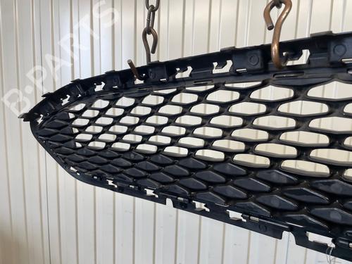 grill-ford-fiesta-vii-hj-hf-2017-38475805 main image