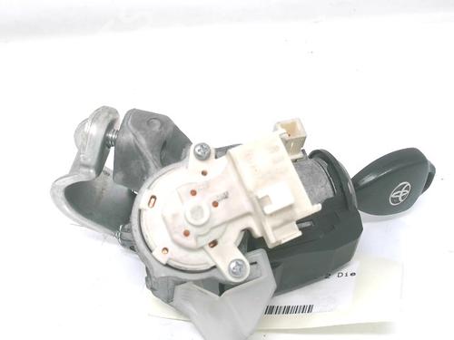 ignition-barrel-toyota-auris-_e15_-2006-2007-2008-2009-2010-2011-2012-2013-35921410 main image