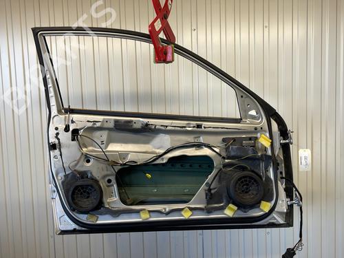 Used Left front door Left front door 33178080 33178080