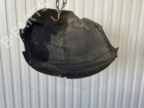 wheel-arch-citroen-c5-iii-rd_-2008-2009-2010-2011-2012-2013-2014-2015-2016-2017-23796189 main image