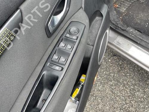 Card reader RENAULT SCÉNIC III (JZ0/1_) 1.9 dCi (JZ0J, JZ1J, JZ1K, JZ1S) | BP20912544E4 