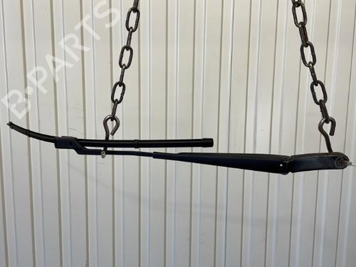 Used Front windshield wiper arm VW TIGUAN (5N_) 2.0 TDI (140 hp) 20915814