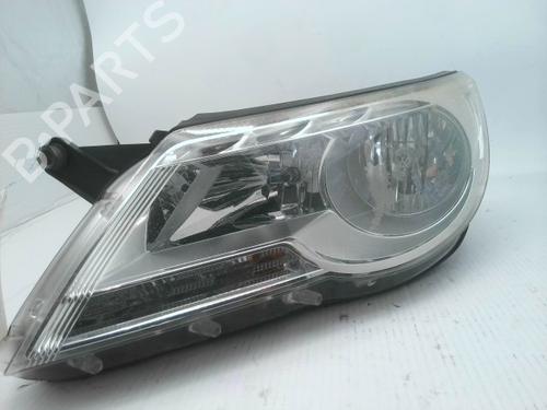 Used Left headlight Left headlight 38529999 38529999