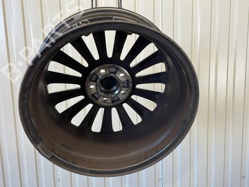 rim-ford-focus-iii-10-ecoboost-2238270-2010-2011-2012-2013-2014-2015-2016-2017-2018-2019-2020-22439219 main image