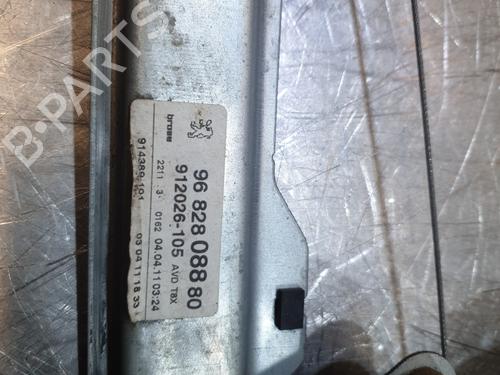 Used Front right window mechanism Front right window mechanism 24799719 24799719