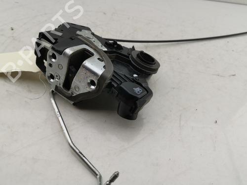 front-right-lock-toyota-verso-_r2_-2009-2010-2011-2012-2013-2014-2015-2016-2017-2018-32497857 main image