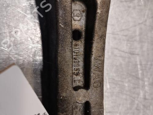 Used Engine mount Engine mount VW GOLF V (1K1) 1.9 TDI (105 hp) 20923313 20923313