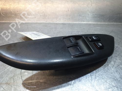 Used Left front window switch Left front window switch TOYOTA YARIS (_P1_) 1.4 D-4D (NLP10_, NLP10R) (75 hp) 26583098 26583098