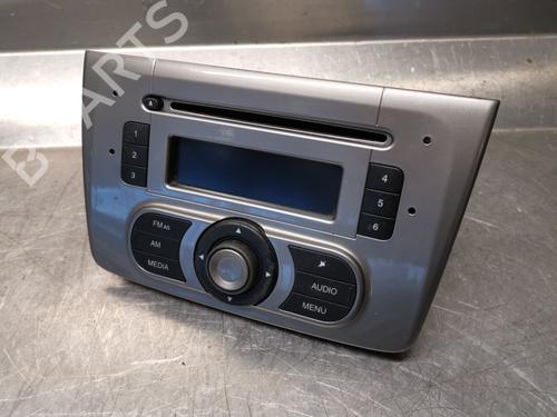 radio-alfa-romeo-mito-955_-2008-2009-2010-2011-2012-2013-2014-2015-2016-2017-2018-25476535 main image