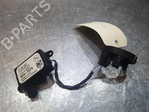 Electronic module OPEL ASTRA J (P10) 2.0 CDTI (68) 13500157