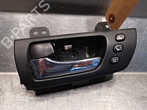 Venstre fortil invendig håndtag LEXUS RX (MCU15) 300 AWD (MCU15) (201 hp) 20923238