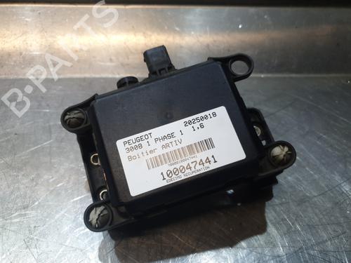 Used Electronic module PEUGEOT 3008 I MPV (0U_) 1.6 HDi (114 hp) 23796365