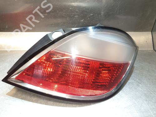 Højre baglygte OPEL ASTRA H (A04) 1.9 CDTI (L48) (120 hp) 21057010