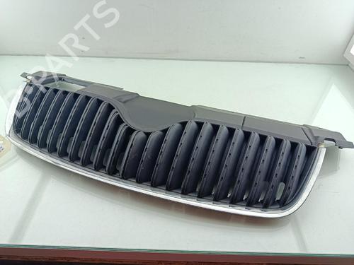 Used Grille Grille SKODA ROOMSTER (5J7) 1.9 TDI (105 hp) 39664870 39664870