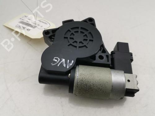 Rudehejsemotor forskærm venstre MAZDA 3 Saloon (BK) 2.0 (BKEP) (150 hp) 30603342