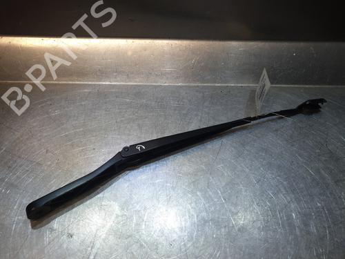 Used Front windshield wiper arm Front windshield wiper arm SKODA FABIA III (NJ3) 1.4 TDI (90 hp) 24118084 24118084