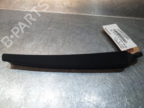 Used Rear windshield wiper arm VW GOLF V (1K1) 1.9 TDI (105 hp) 24059671