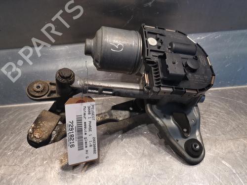 Used Front wiper motor PEUGEOT 3008 I MPV (0U_) 1.6 HDi (109 hp) 20918508