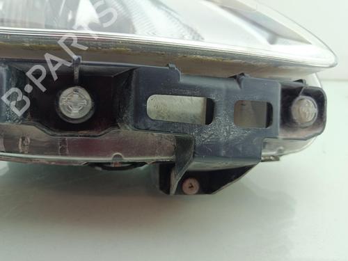 Used Right headlight Right headlight RENAULT CLIO III (BR0/1, CR0/1) 1.5 dCi (75 hp) 39728135 39728135