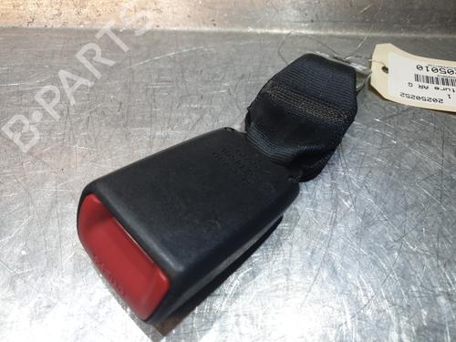 Used Seat buckle PEUGEOT 107 (PM_, PN_) 1.0 (68 hp) 27500558