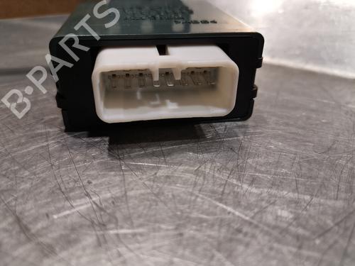 Used Control unit Control unit LEXUS RX (MCU15) 300 AWD (MCU15) (201 hp) 20923226 20923226