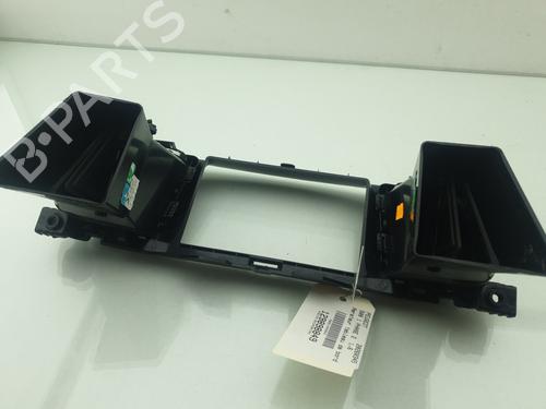 Used Air vent Air vent 37587596 37587596